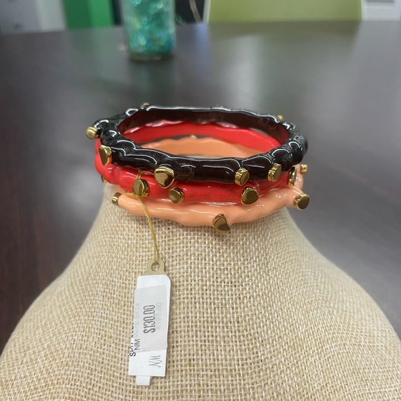 NWT Kara Ross Three Piece Multicolor Coral Bangle Set - Picture 2 of 5